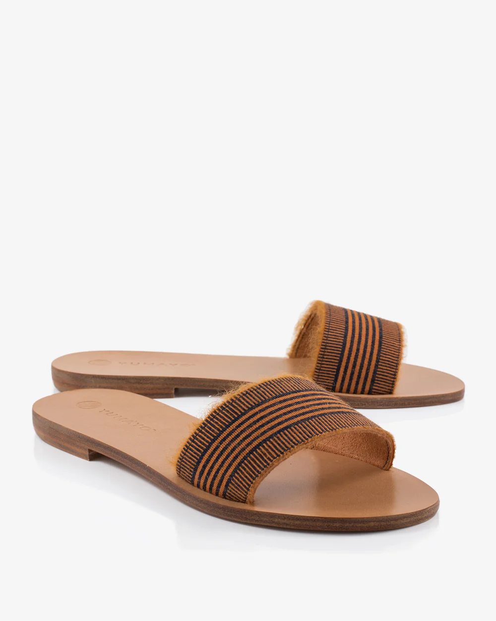 Gila Striped Slide — Yumayo
